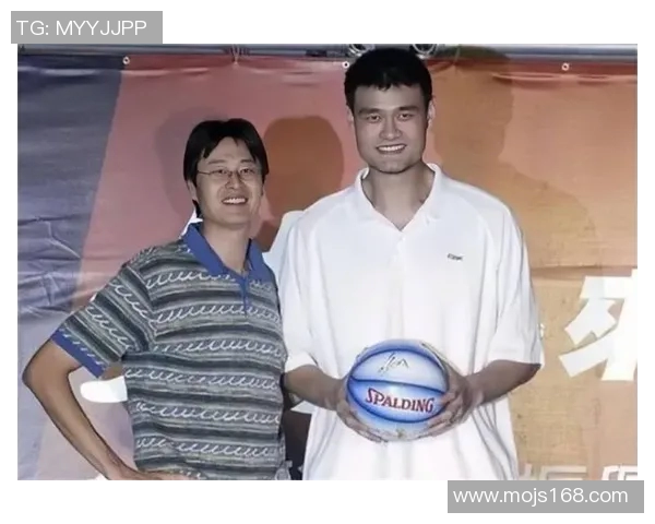 姚明与妻子的甜蜜生活揭秘:从篮球场到家庭的幸福旅程 姚明与妻子的甜蜜生活揭秘:从篮球场到家庭的幸福旅程