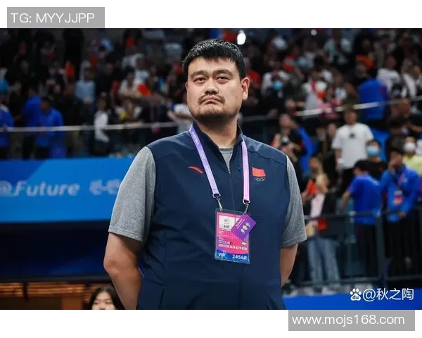 姚明在篮球场上的灵活性分析及其对职业生涯的影响 姚明在篮球场上的灵活性分析及其对职业生涯的影响